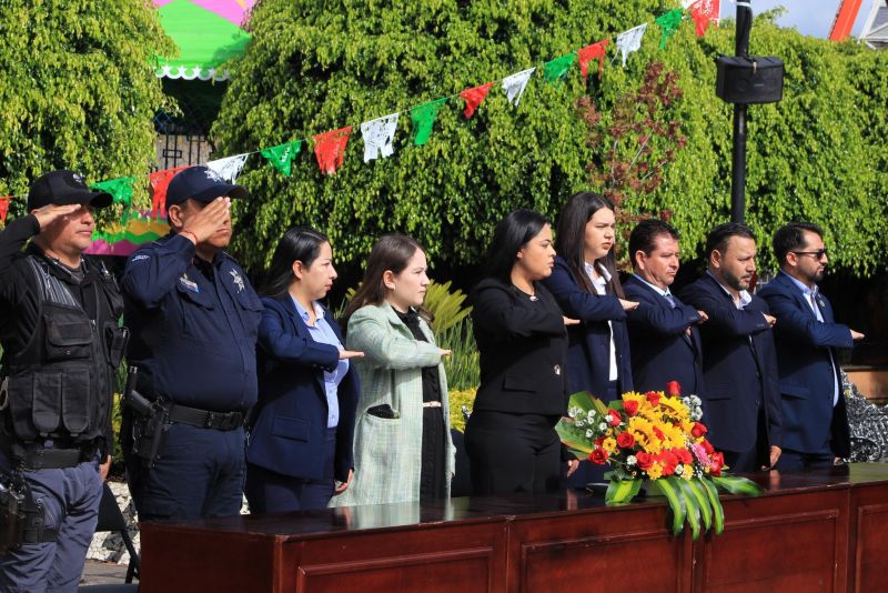 Acto cívico en homenaje a los Niños Héroes de Chapultepec.